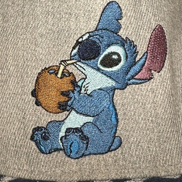 Disney- Men's Navy/Grey- Stich- Embroidered Flat bill Snapback Cap- OS - Picture 2 of 12